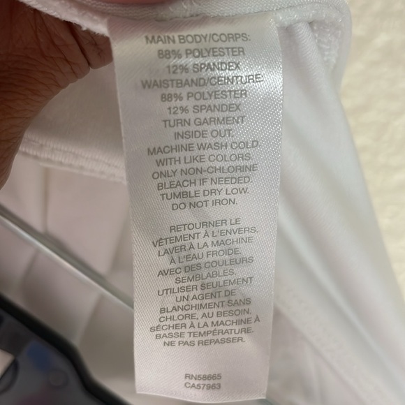 Zella White Skort . Excellent new condition . Sz XL - Picture 6 of 6